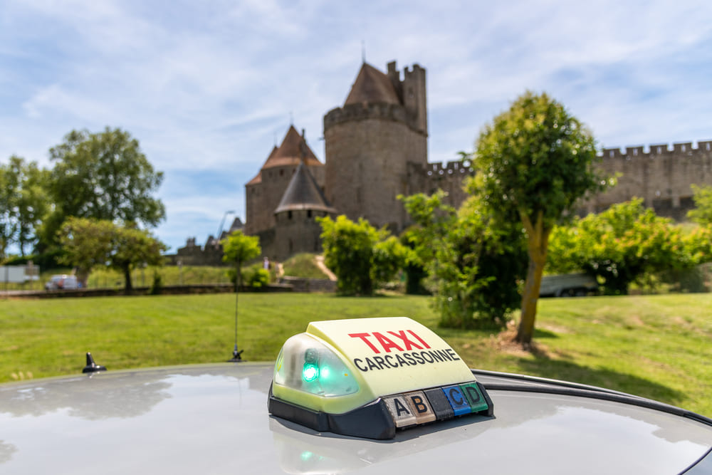 Lumineux d'un taxi de Taxi Carcassonne